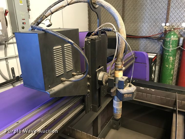 image for item DI8484 2013 Hornet HD CNC plasma cutting table