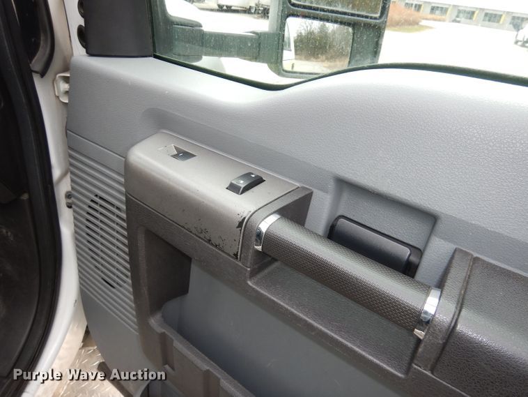 image for item DJ2749 2012 Ford F450 Super Duty  ambulance