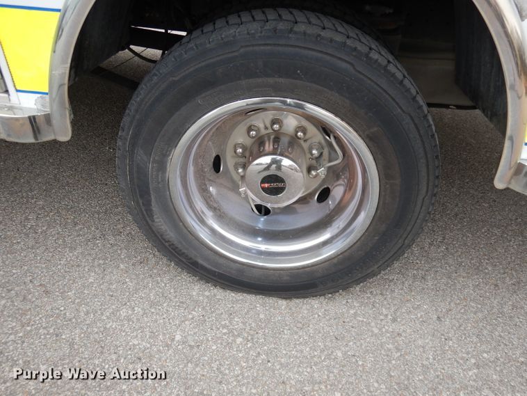 image for item DJ2749 2012 Ford F450 Super Duty  ambulance