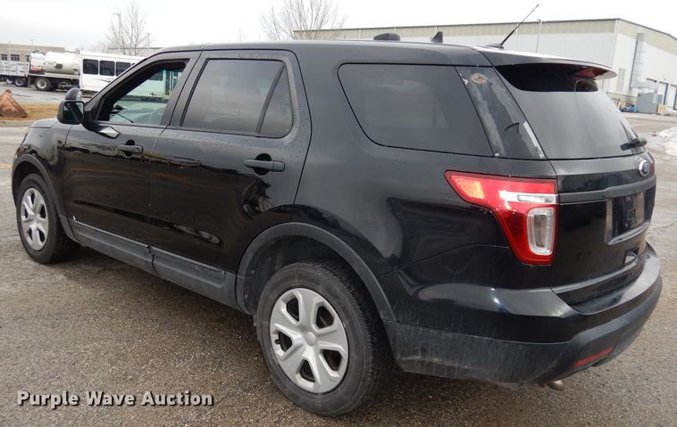 image for item DJ2767 2015 Ford Explorer Police Interceptor  SUV