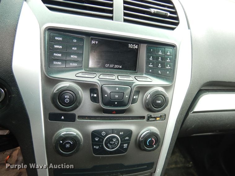 image for item DJ2767 2015 Ford Explorer Police Interceptor  SUV