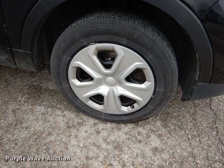 image for item DJ2767 2015 Ford Explorer Police Interceptor  SUV