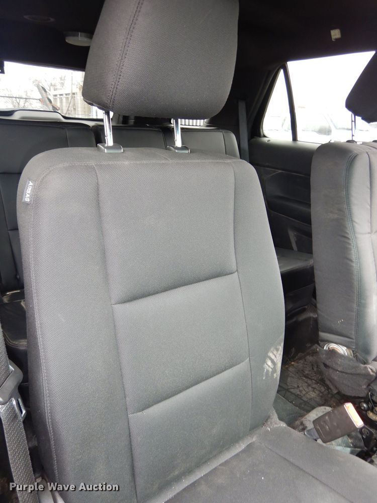 image for item DJ2767 2015 Ford Explorer Police Interceptor  SUV