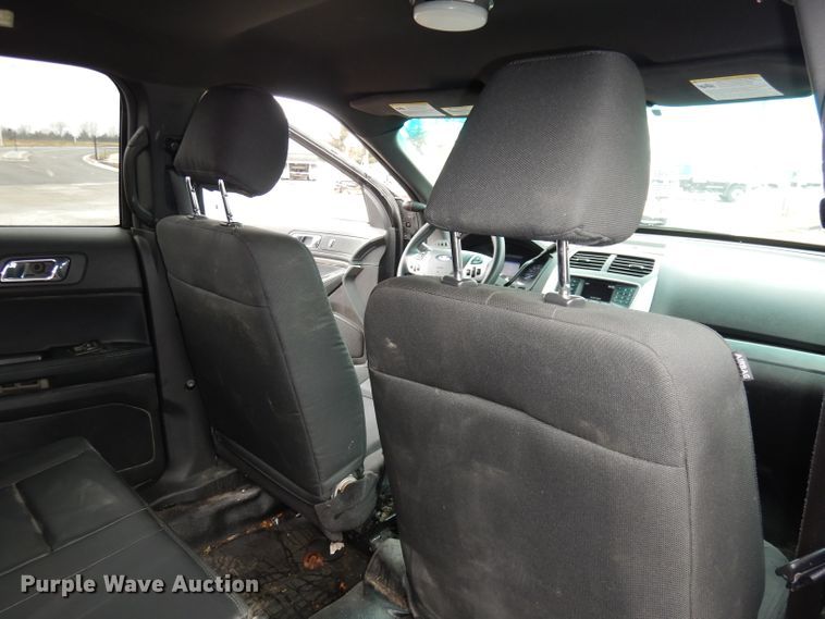 image for item DJ2767 2015 Ford Explorer Police Interceptor  SUV