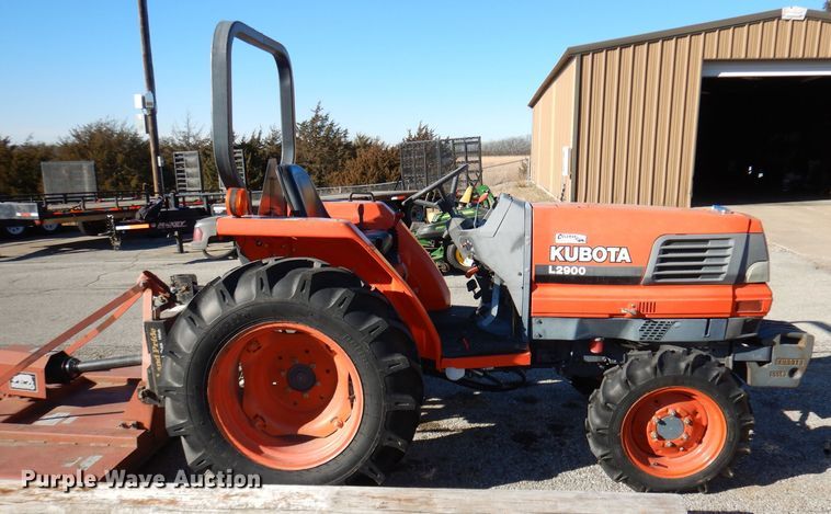 image for item DJ2773 1996 Kubota L2900  MFWD tractor