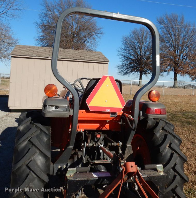 image for item DJ2773 1996 Kubota L2900  MFWD tractor