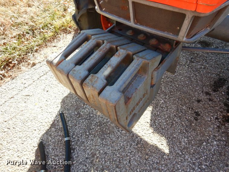 image for item DJ2773 1996 Kubota L2900  MFWD tractor