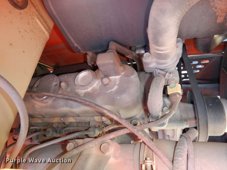 image for item DJ2773 1996 Kubota L2900  MFWD tractor