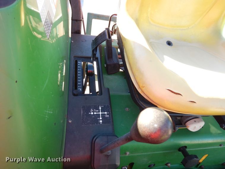 image for item DJ2774 1999 John Deere 4600  MFWD tractor