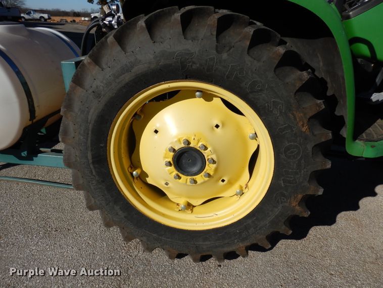 image for item DJ2774 1999 John Deere 4600  MFWD tractor