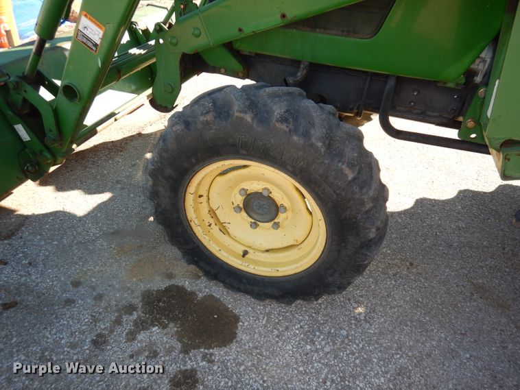 image for item DJ2774 1999 John Deere 4600  MFWD tractor