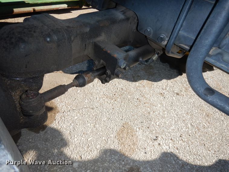 image for item DJ2774 1999 John Deere 4600  MFWD tractor