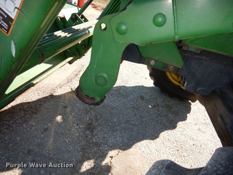 image for item DJ2774 1999 John Deere 4600  MFWD tractor