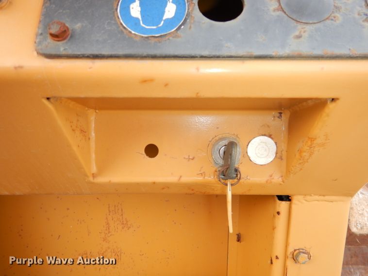 image for item DJ2775 Bomag BW172PD2  single drum roller