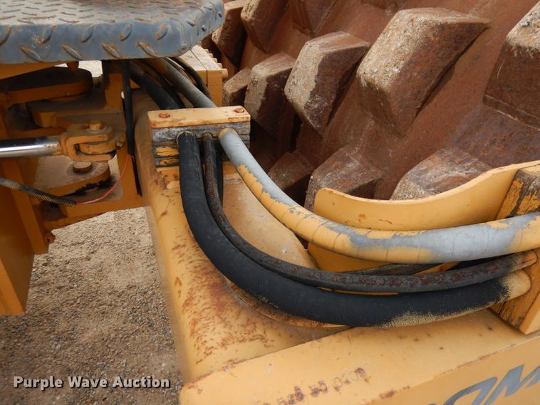 image for item DJ2775 Bomag BW172PD2  single drum roller