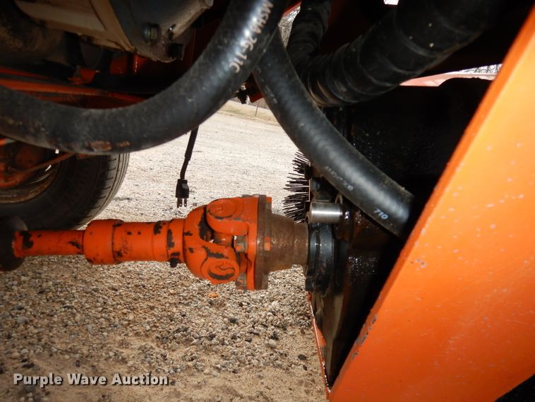 image for item DJ2776 Broce RC350  broom