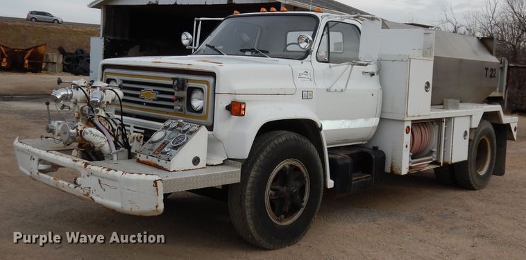 image for item DJ2777 1984 Chevrolet C70 Custom Deluxe  water truck