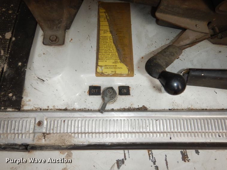 image for item DJ2777 1984 Chevrolet C70 Custom Deluxe  water truck