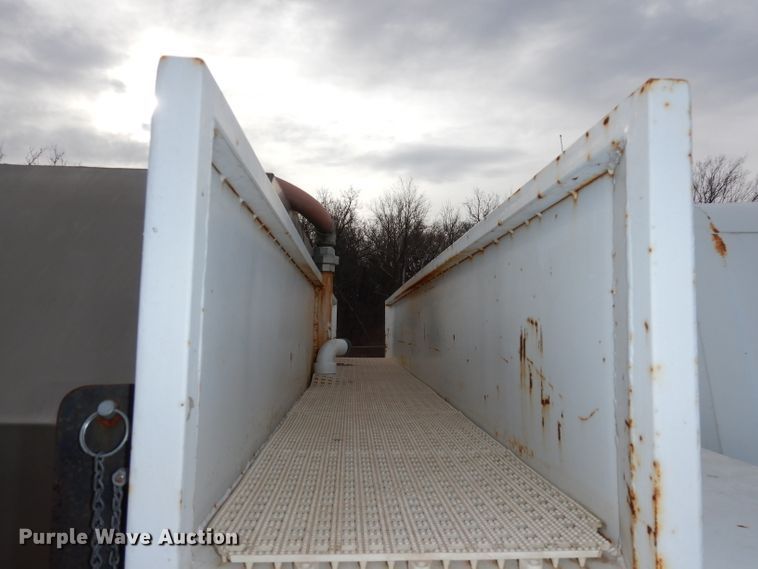 image for item DJ2777 1984 Chevrolet C70 Custom Deluxe  water truck