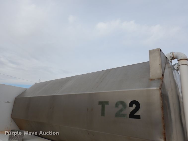 image for item DJ2777 1984 Chevrolet C70 Custom Deluxe  water truck