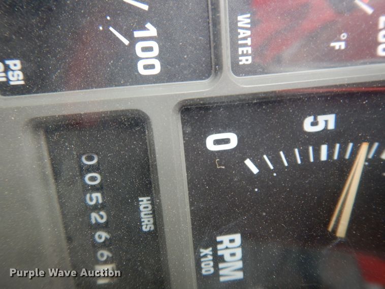 image for item DJ2778 2000 International 4900  dump truck