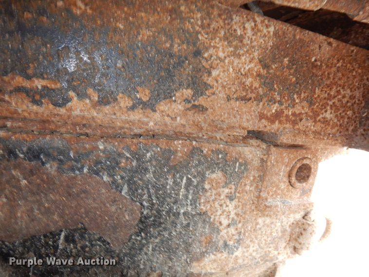 image for item DJ2778 2000 International 4900  dump truck