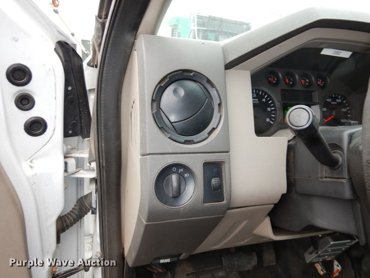 image for item DJ2780 2009 Ford F450 Super Duty  dump truck