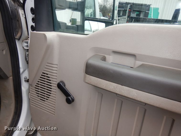 image for item DJ2780 2009 Ford F450 Super Duty  dump truck