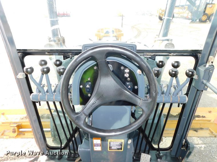 image for item DJ5910 2008 John Deere 772D  motor grader