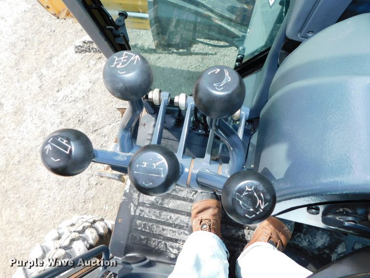 image for item DJ5910 2008 John Deere 772D  motor grader