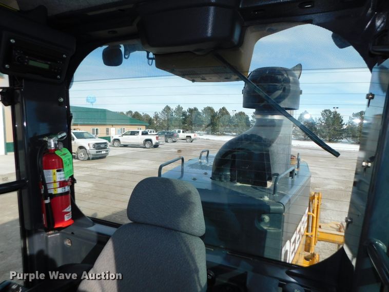 image for item DJ5910 2008 John Deere 772D  motor grader