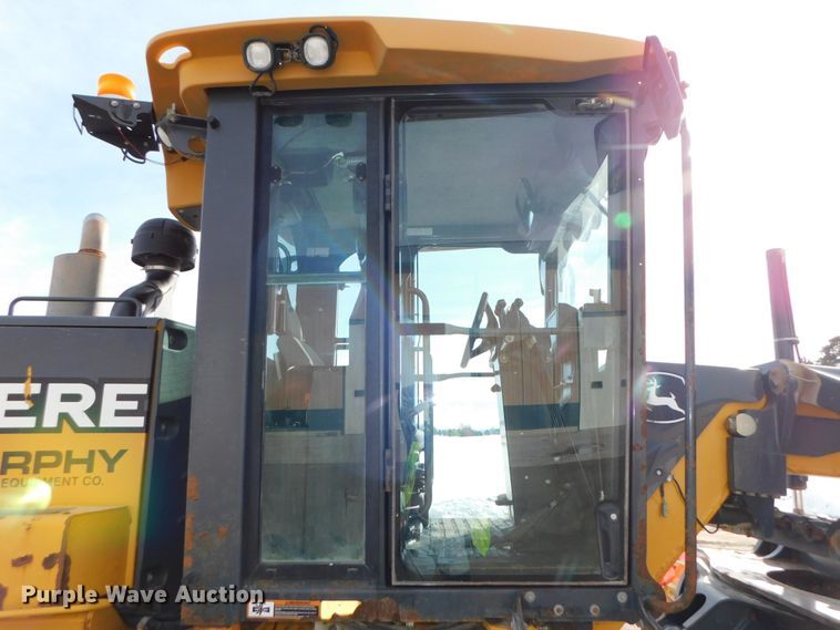 image for item DJ5910 2008 John Deere 772D  motor grader