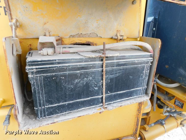 image for item DJ5910 2008 John Deere 772D  motor grader