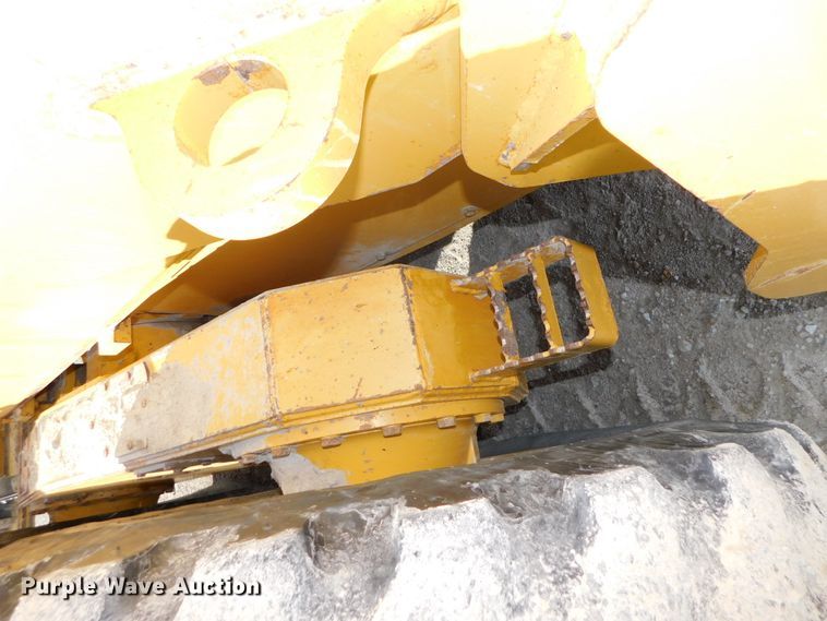 image for item DJ5910 2008 John Deere 772D  motor grader