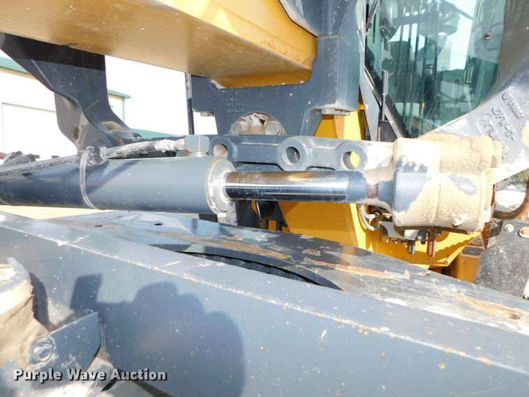 image for item DJ5910 2008 John Deere 772D  motor grader