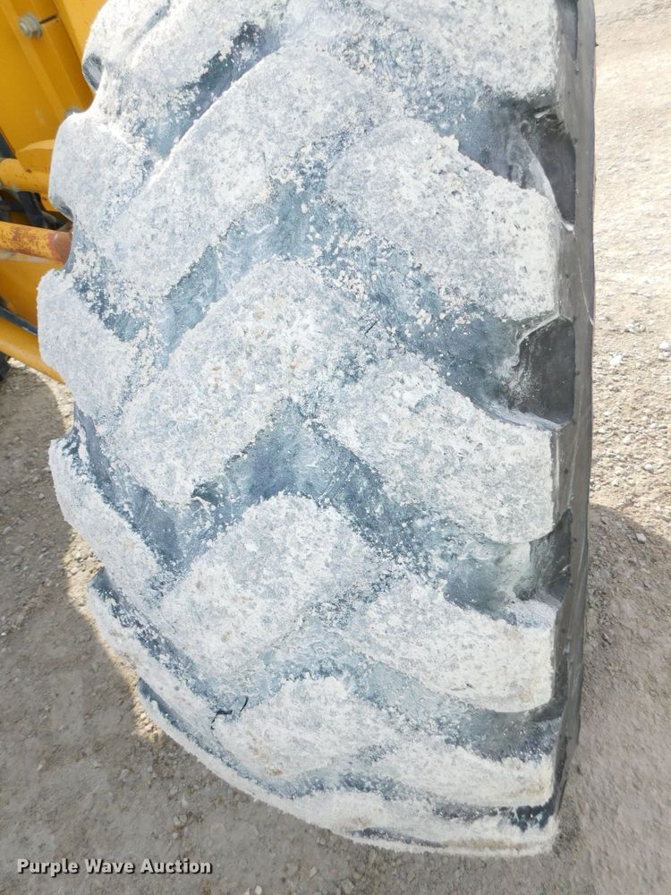 image for item DJ5910 2008 John Deere 772D  motor grader