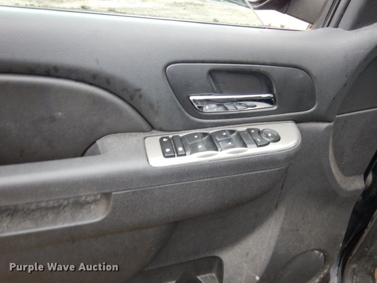 image for item DJ6963 2013 Chevrolet Tahoe Police  SUV