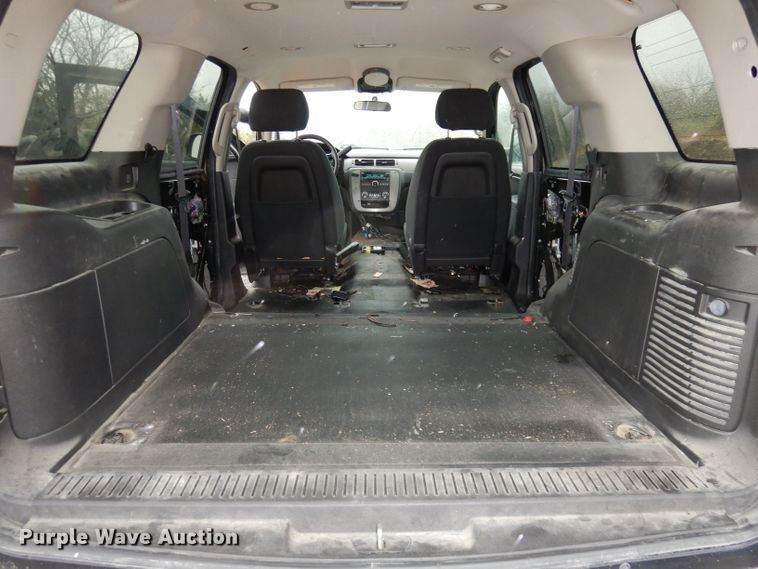 image for item DJ6963 2013 Chevrolet Tahoe Police  SUV