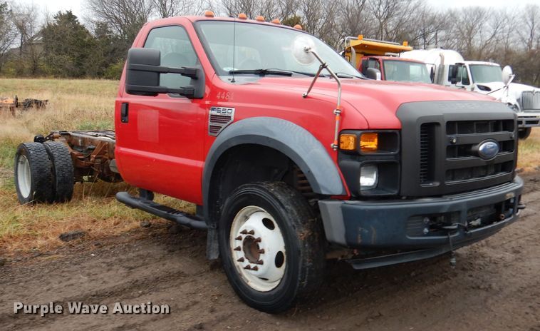 image for item DJ6967 2008 Ford F550  truck cab and chassis