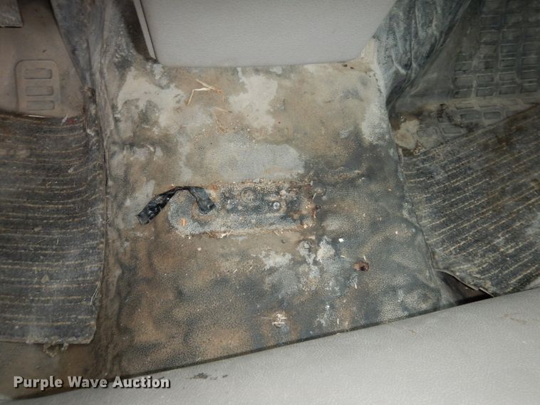 image for item DJ6967 2008 Ford F550  truck cab and chassis