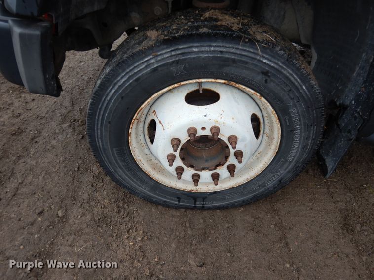 image for item DJ6967 2008 Ford F550  truck cab and chassis