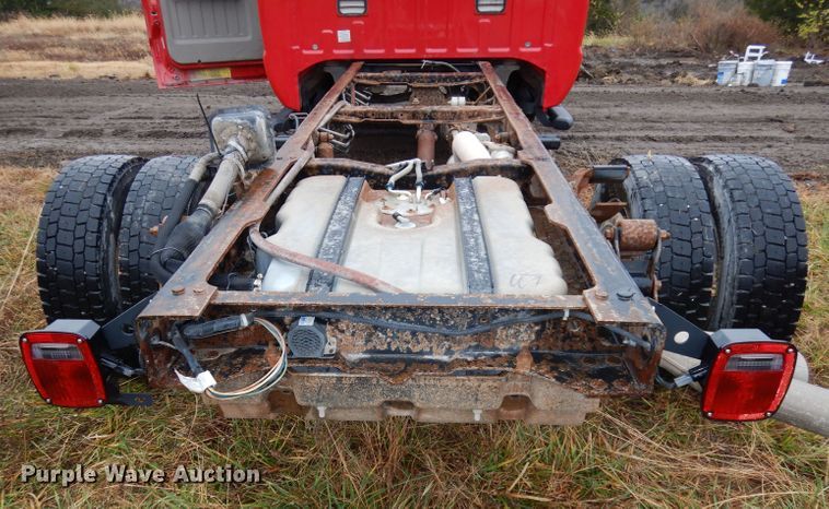 image for item DJ6967 2008 Ford F550  truck cab and chassis