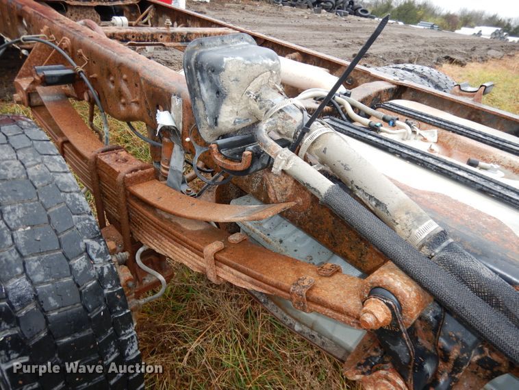 image for item DJ6967 2008 Ford F550  truck cab and chassis