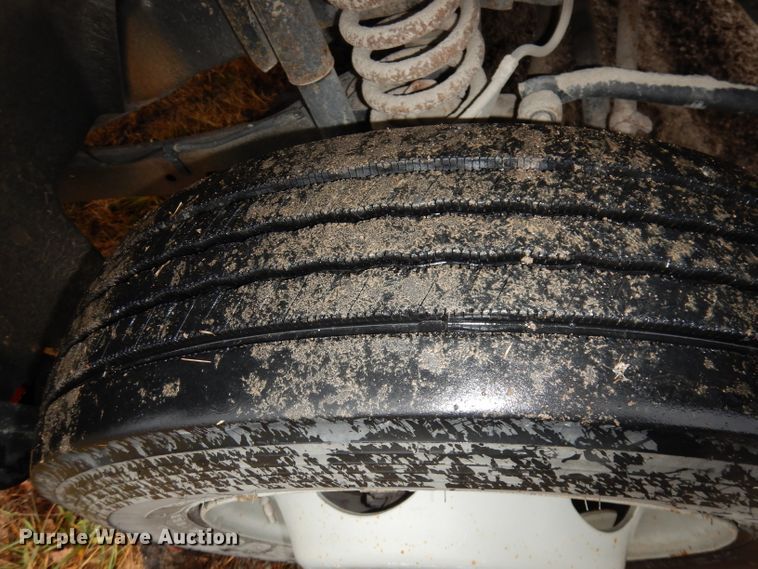 image for item DJ6968 2009 Ford F550  truck cab and chassis