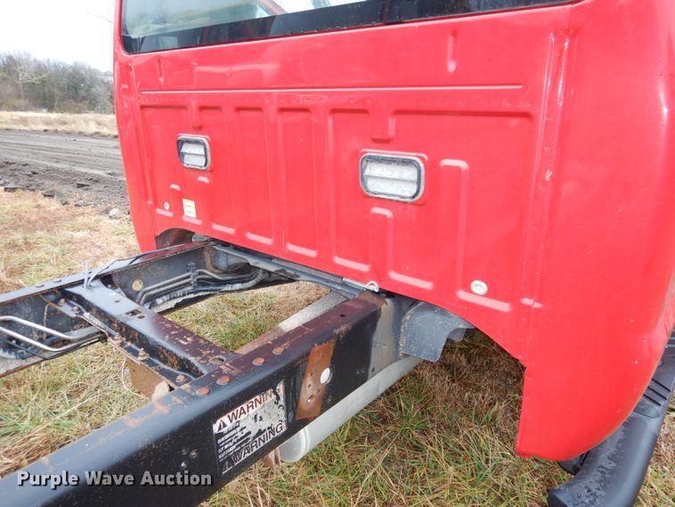 image for item DJ6968 2009 Ford F550  truck cab and chassis