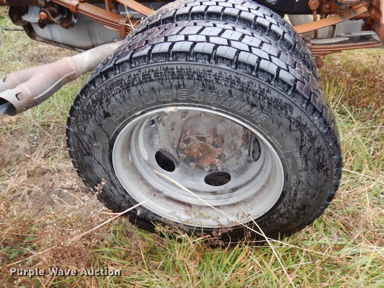 image for item DJ6968 2009 Ford F550  truck cab and chassis