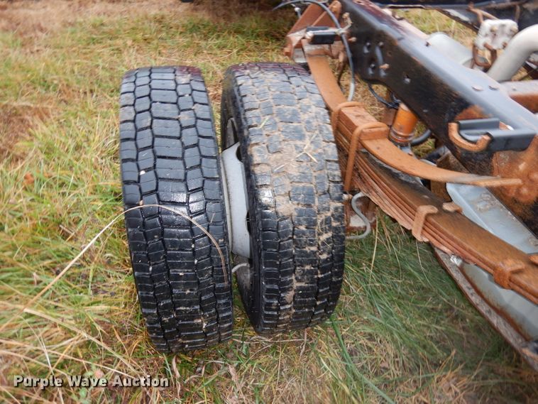 image for item DJ6968 2009 Ford F550  truck cab and chassis