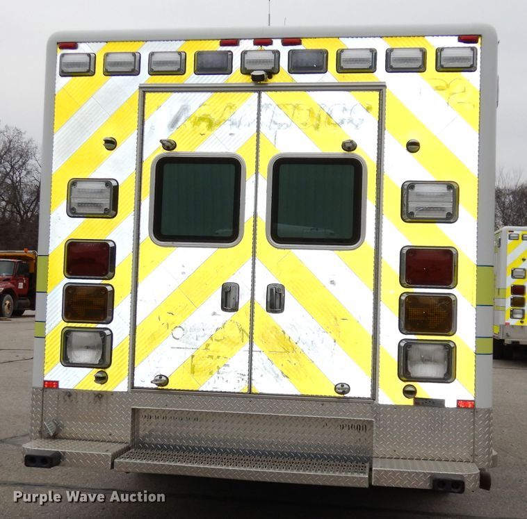 image for item DJ6996 2012 Ford F450 Super Duty  ambulance