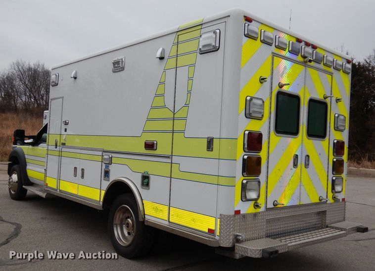 image for item DJ6996 2012 Ford F450 Super Duty  ambulance