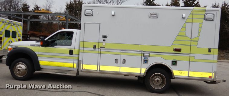 image for item DJ6996 2012 Ford F450 Super Duty  ambulance